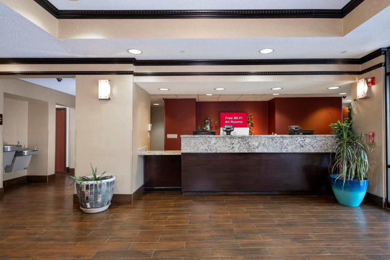 Red Roof Inn & Suites Dover Downtown Exterior foto